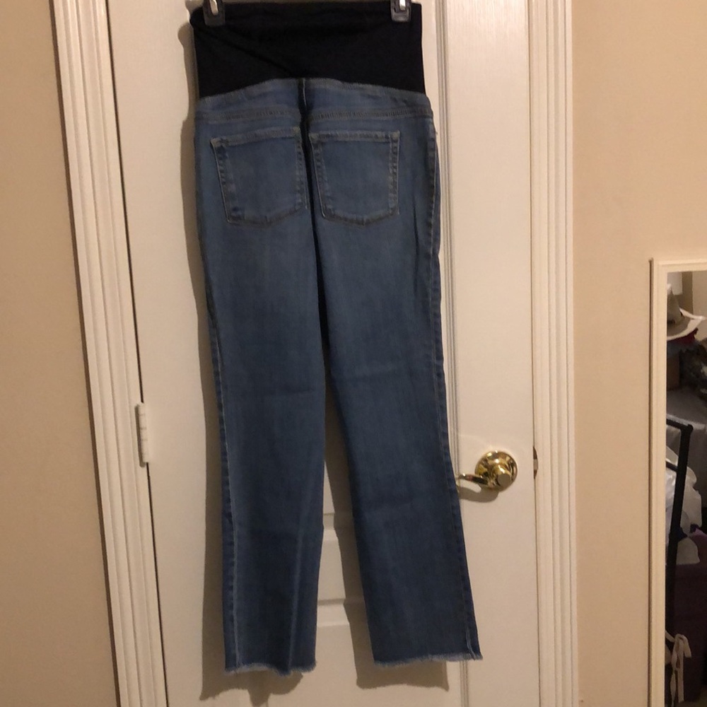 Isabel maternity strait crop pants. Size 2 - Picture 2 of 5